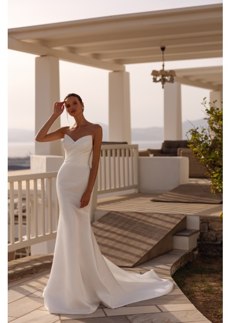 model-476-holly-5