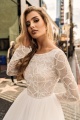 106_zooey_01